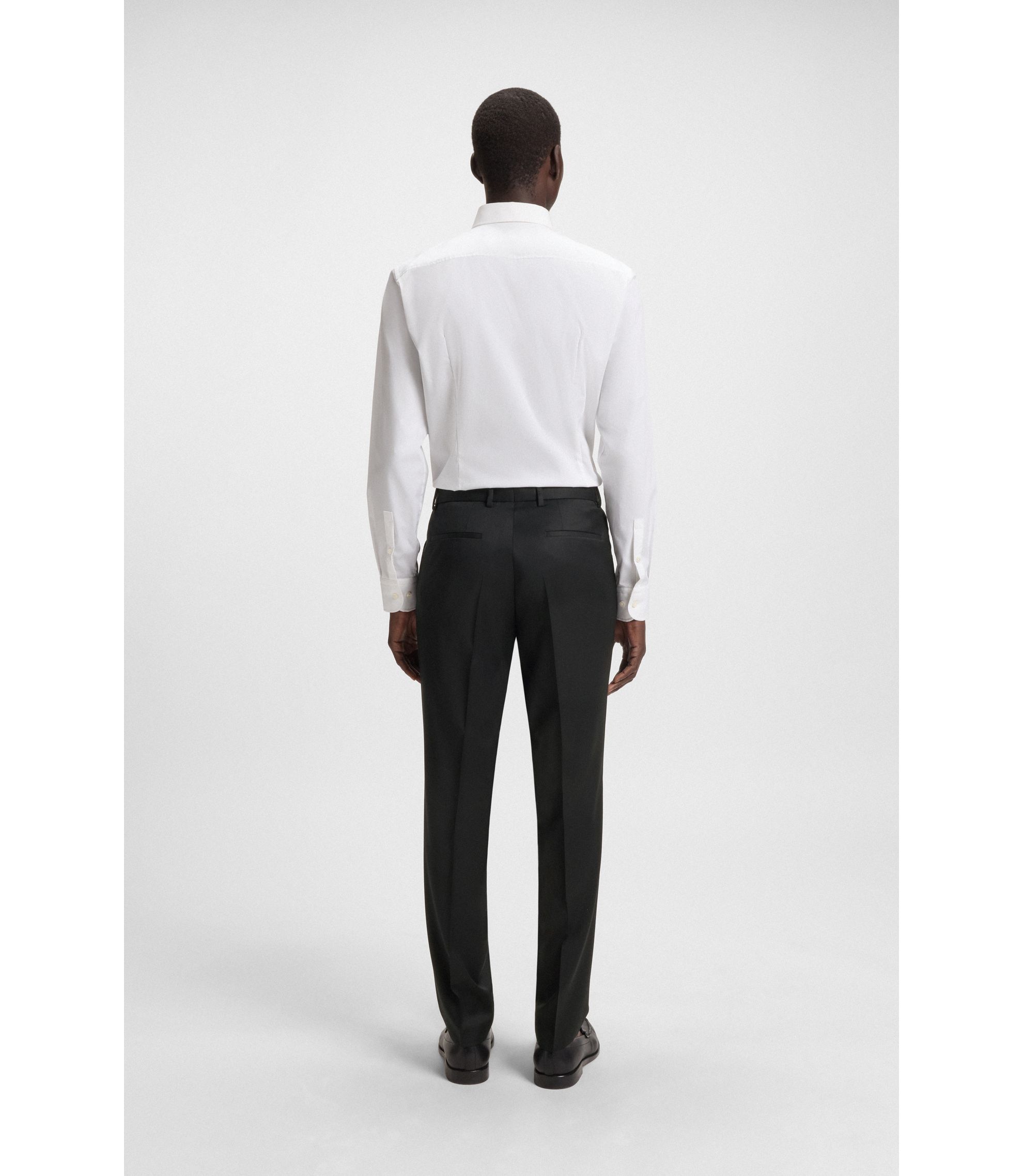 hbna50469183_001_360?wid=1980&