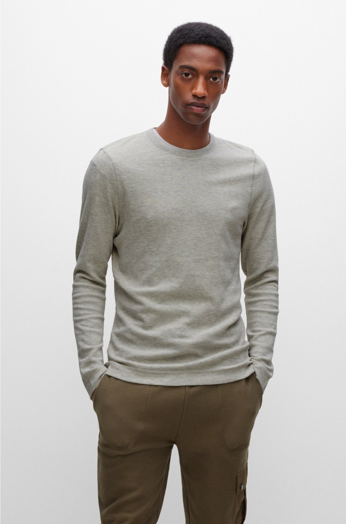 - Slim-fit long-sleeved T-shirt in waffle cotton