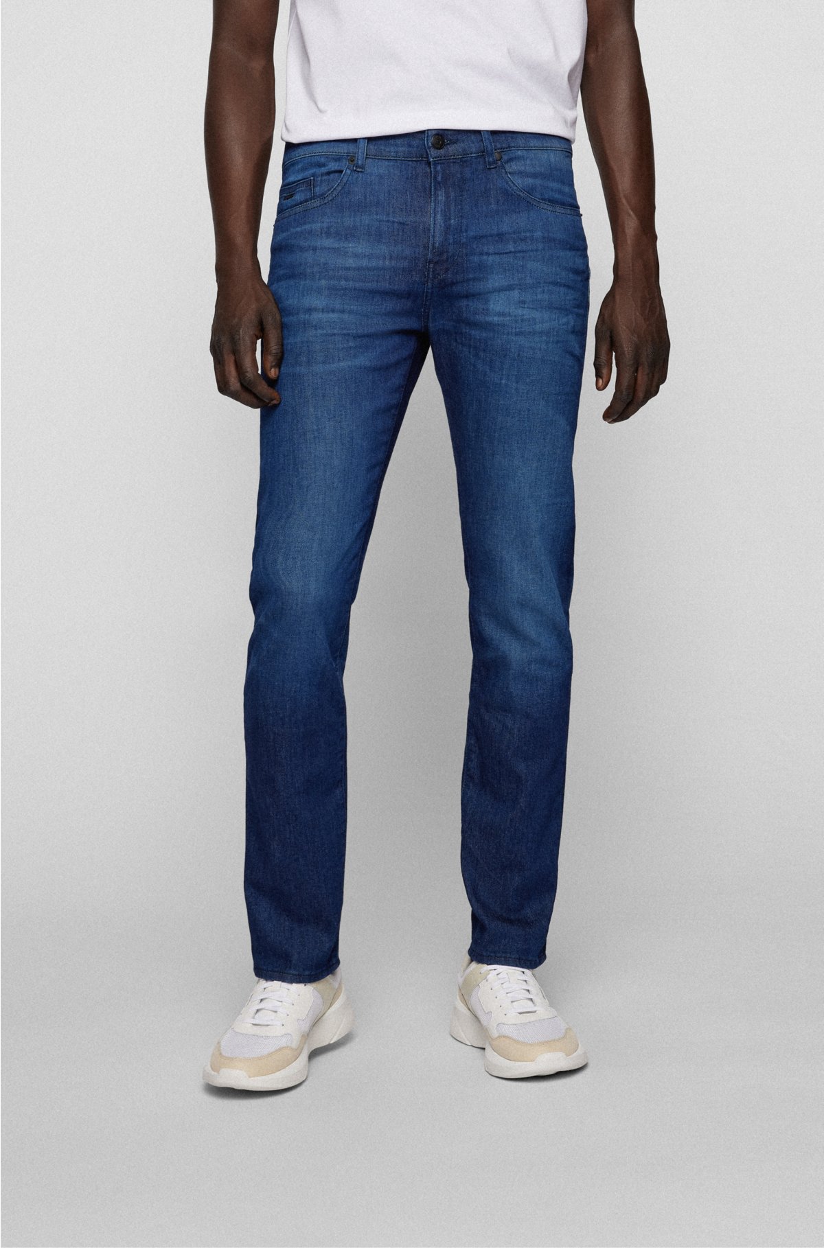 præcedens kasket sfærisk BOSS - Slim-fit jeans in blue Italian lightweight denim