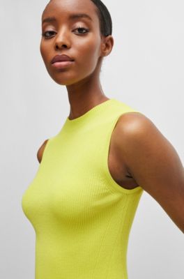 Top de punto de canal&eacute; con cuello caja, Amarillo