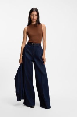 Ribbed top with mock neckline, Brown