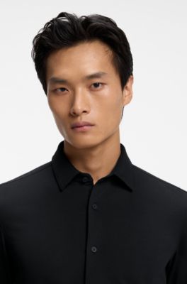 Camisa slim fit en algod&oacute;n el&aacute;stico de alto rendimiento, Negro