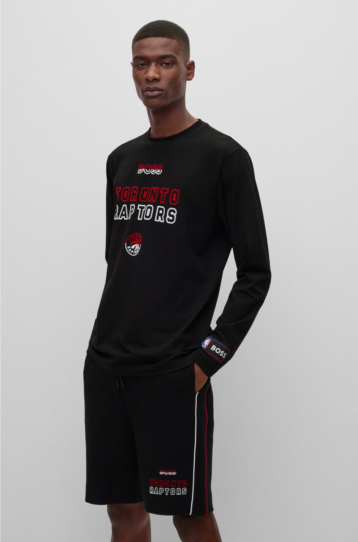Nike Toronto Raptors Men's NBA Long-Sleeve T-Shirt Black