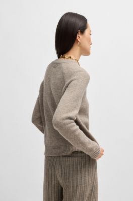 Crew-neck sweater in a regular fit, Light Grey