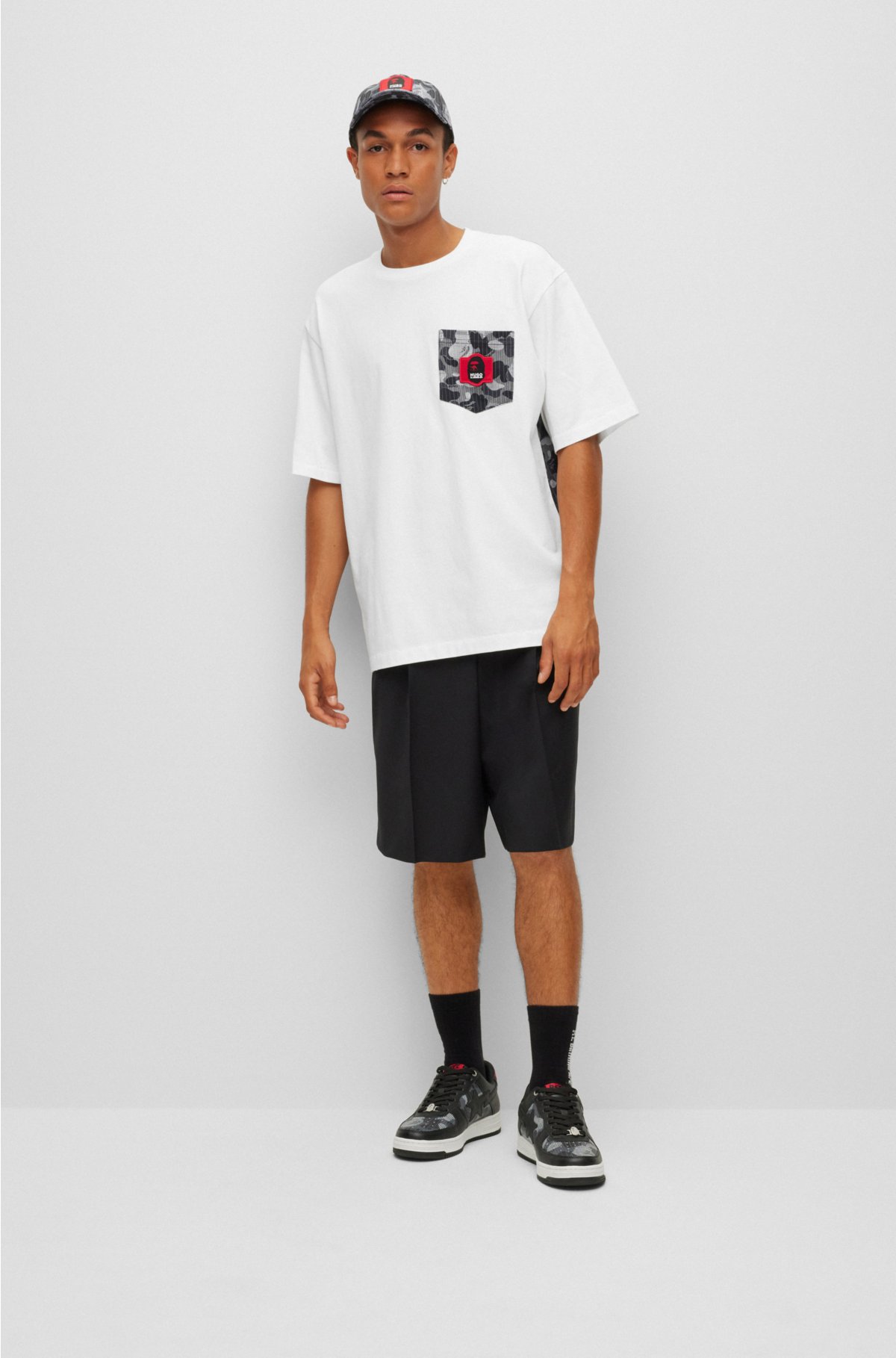 - Cotton-jersey T-shirt with camouflage and collaborative branding
