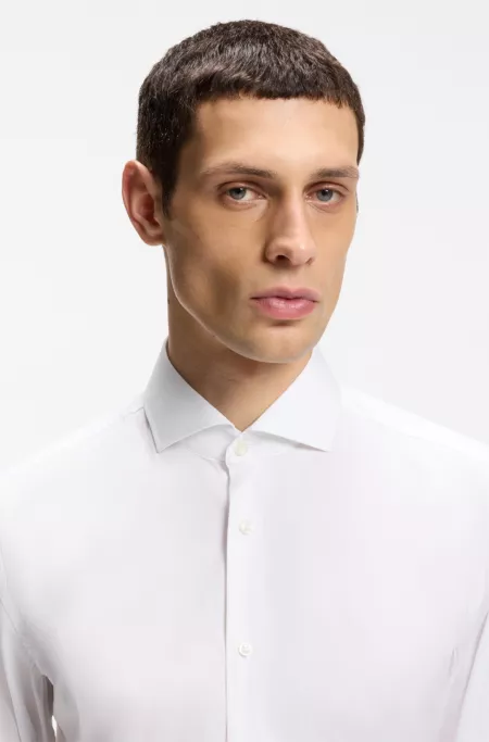 Easy-iron slim-fit shirt in cotton-blend poplin