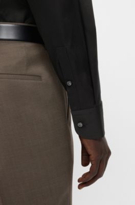 Camisa slim fit en popel&iacute;n de algod&oacute;n de planchado f&aacute;cil, Negro