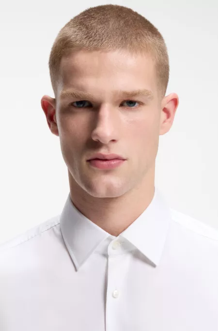 Easy-iron slim-fit shirt in cotton poplin