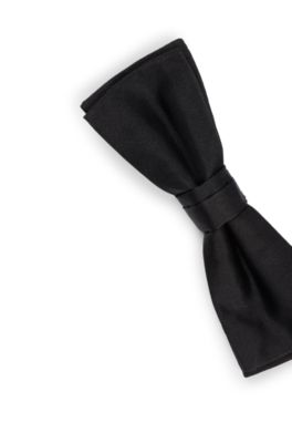 Italian-made silk-jacquard bow tie, Black