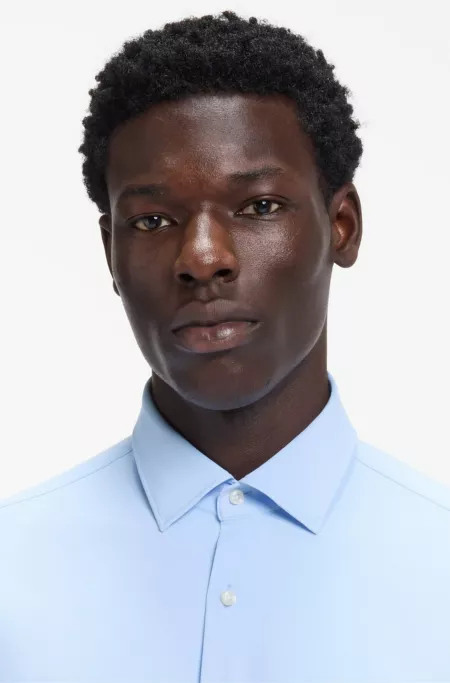 Slim-fit shirt in performance-stretch jersey