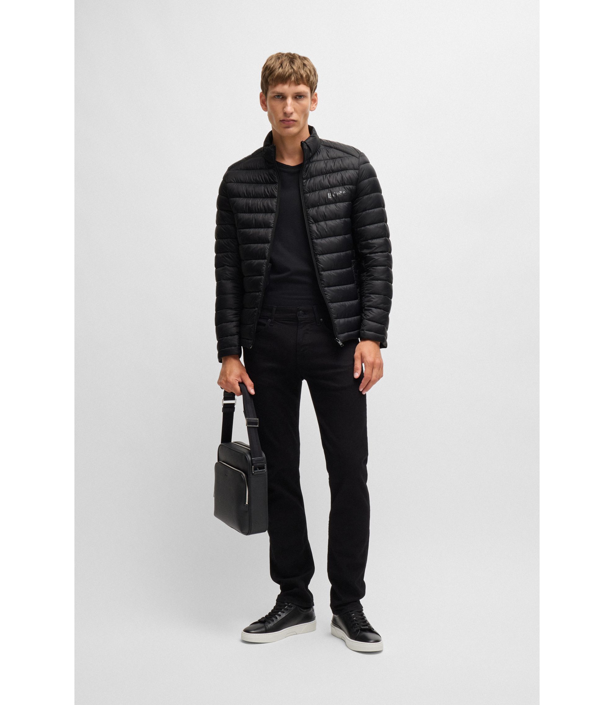 hbna50481548_001_300?wid=1980&