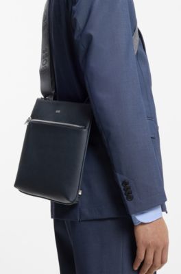 Bolso tipo sobre con logo estampado metalizado, Celeste