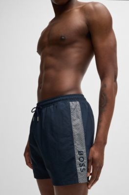 Ba&ntilde;ador con logo estampado metalizado y raya, Azul oscuro