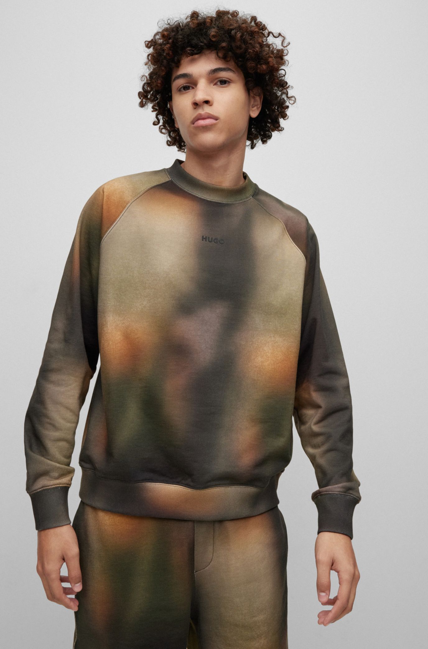 print - sweatshirt HUGO Cotton-terry bleach-effect with camouflage