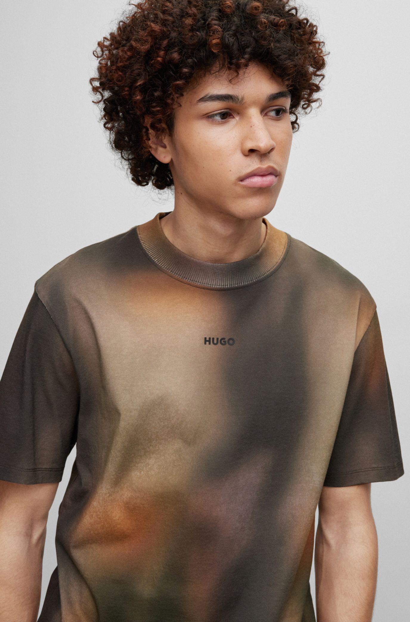 HUGO - Relaxed-fit T-shirt in cotton with camouflage print