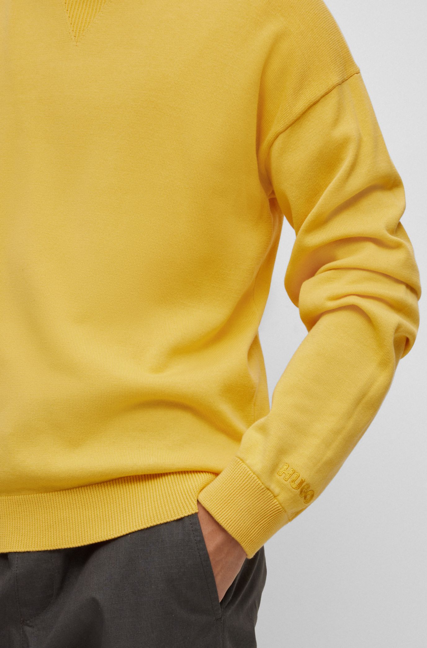 Mens yellow crew online neck sweater