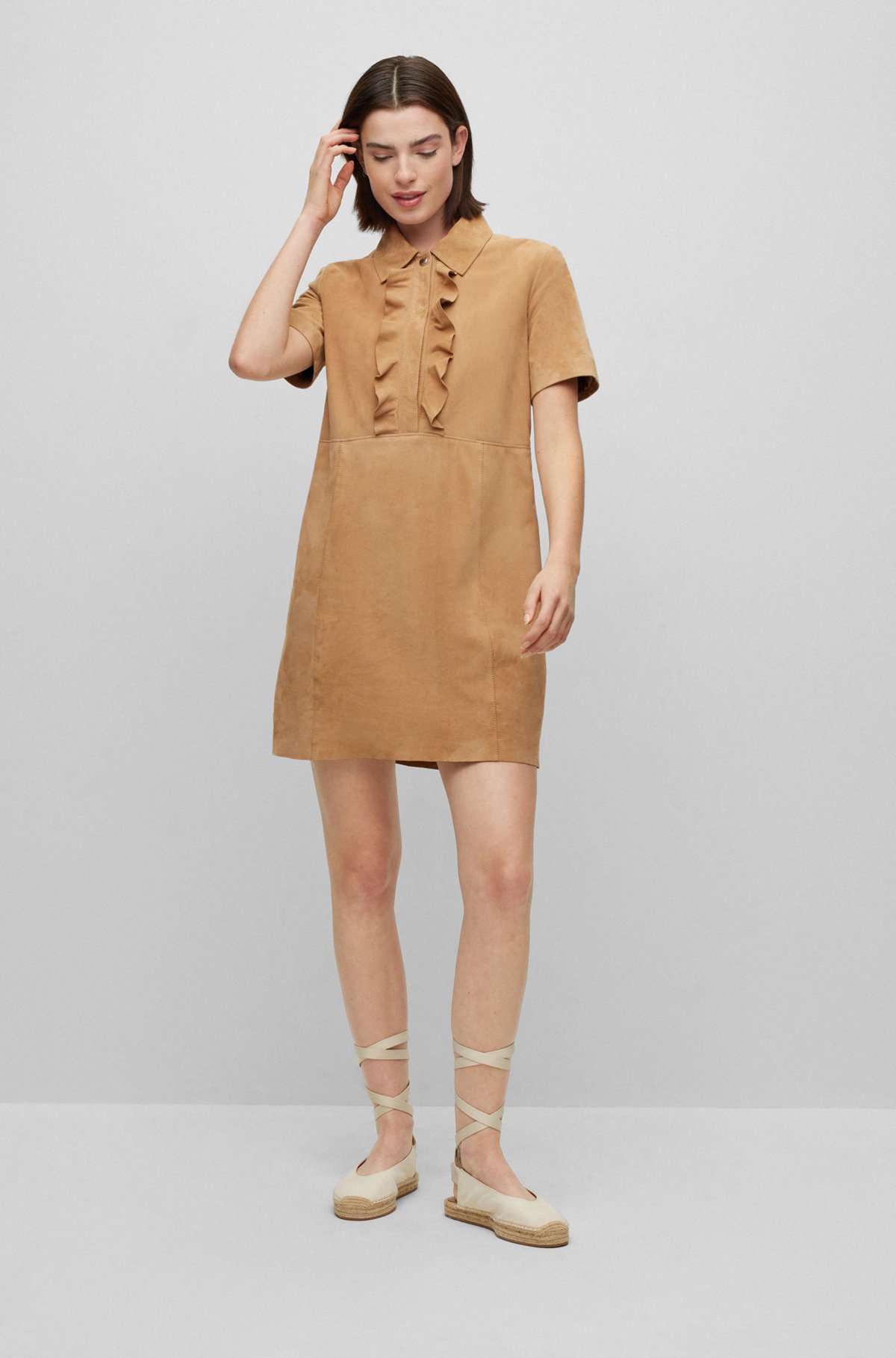 Slim-fit shift dress in suede with frill detail, Light Beige