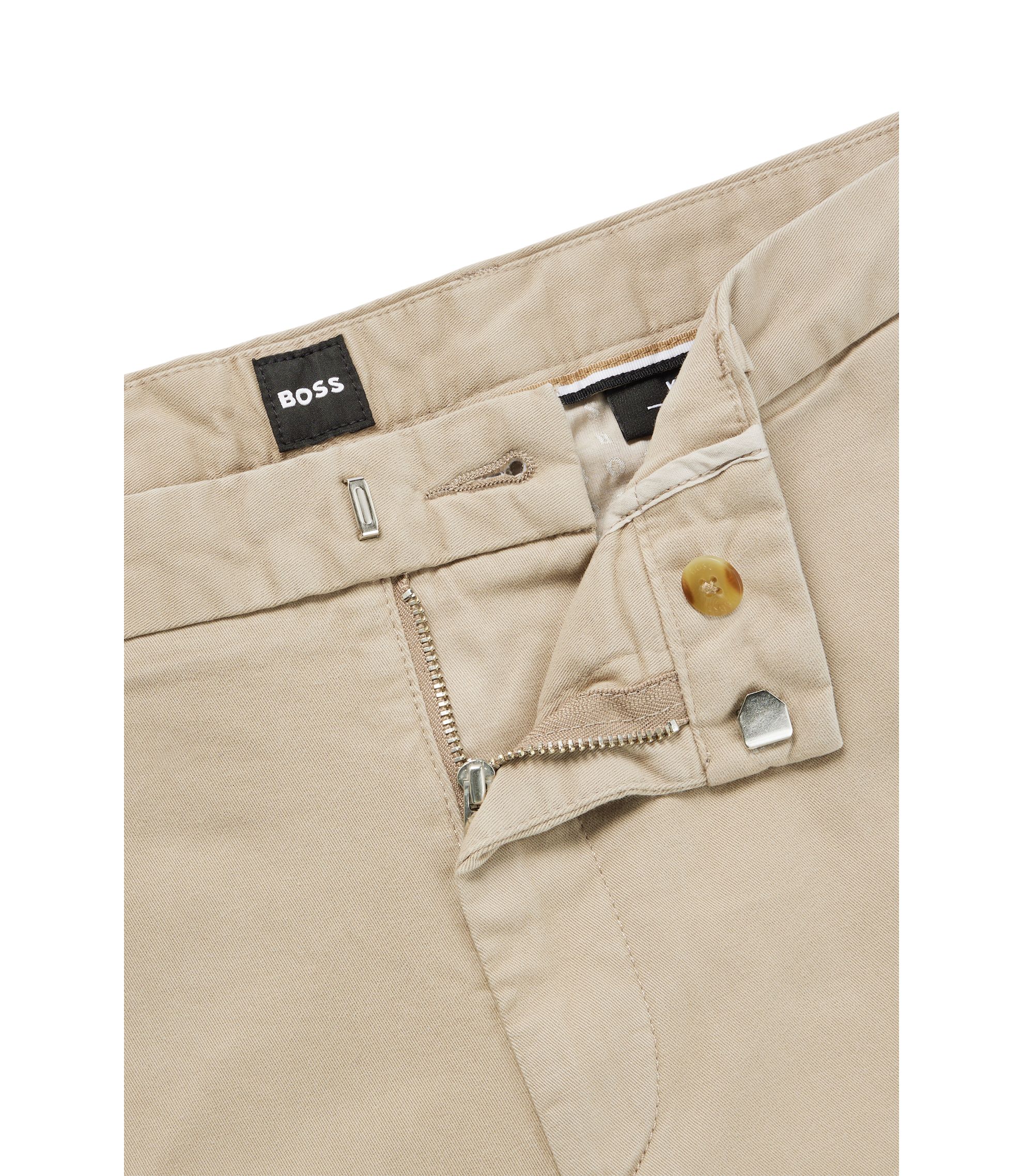 hbna50487966_294_240?wid=1980&