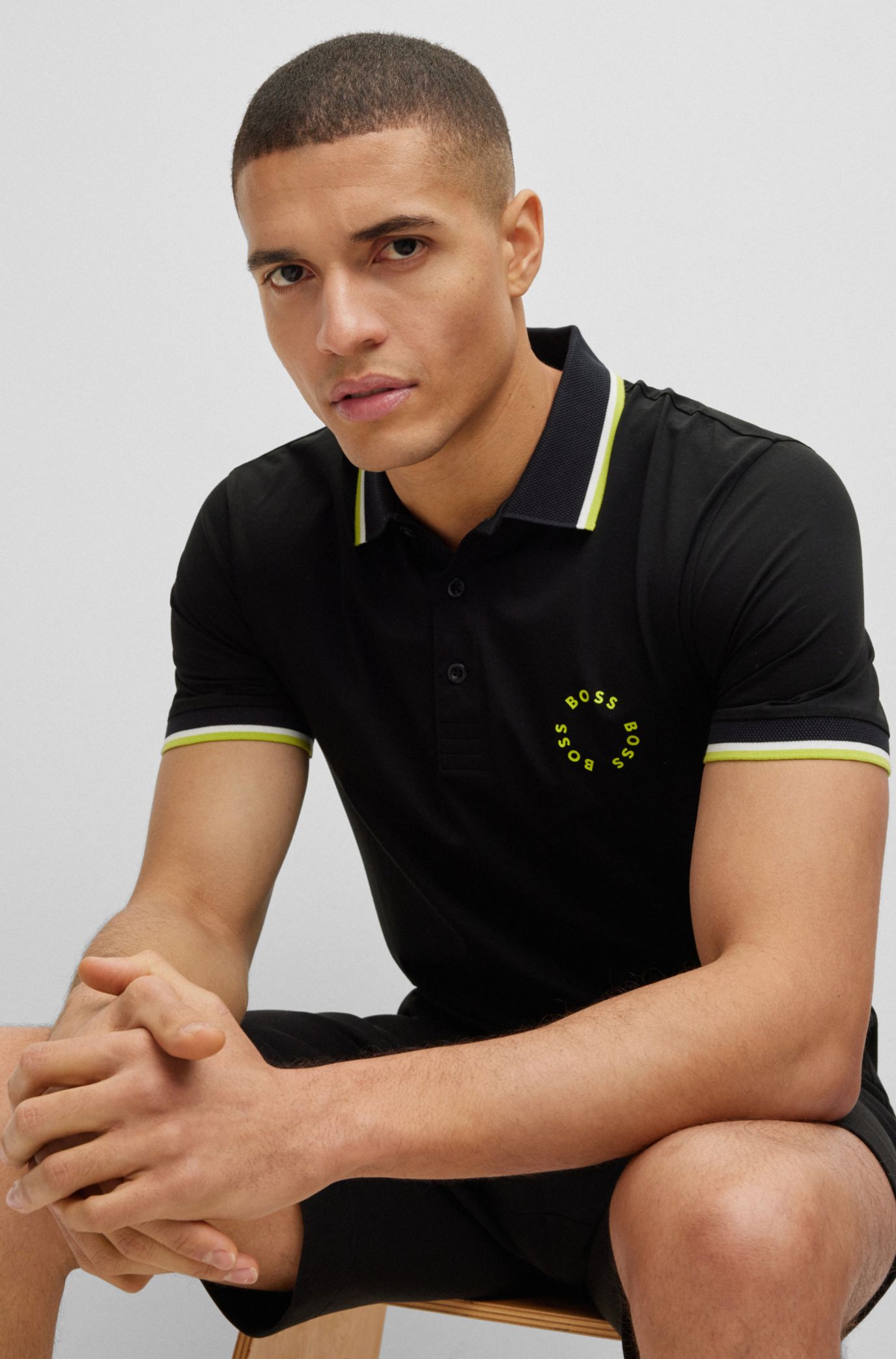 Hugo boss black 2024 and gold shirt