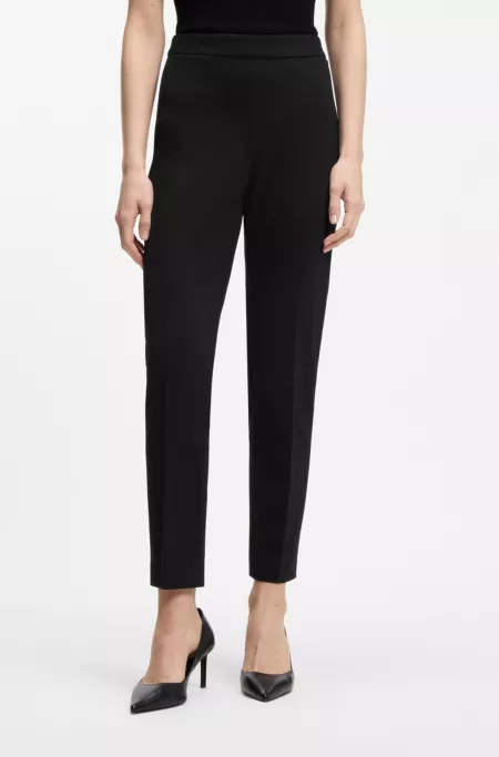Regular-fit trousers in stretch fabric