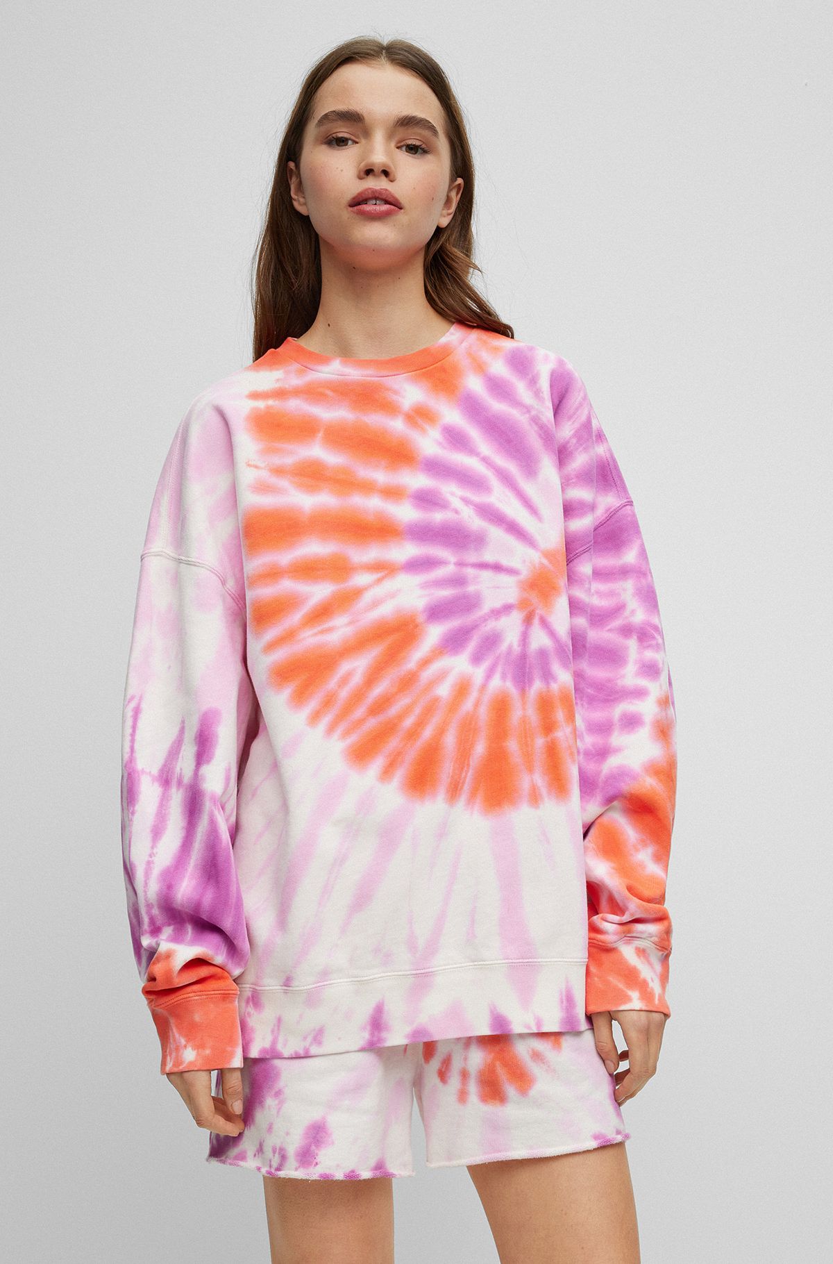 Oversized-fit cotton sweatshirt with seasonal artwork, Patterned