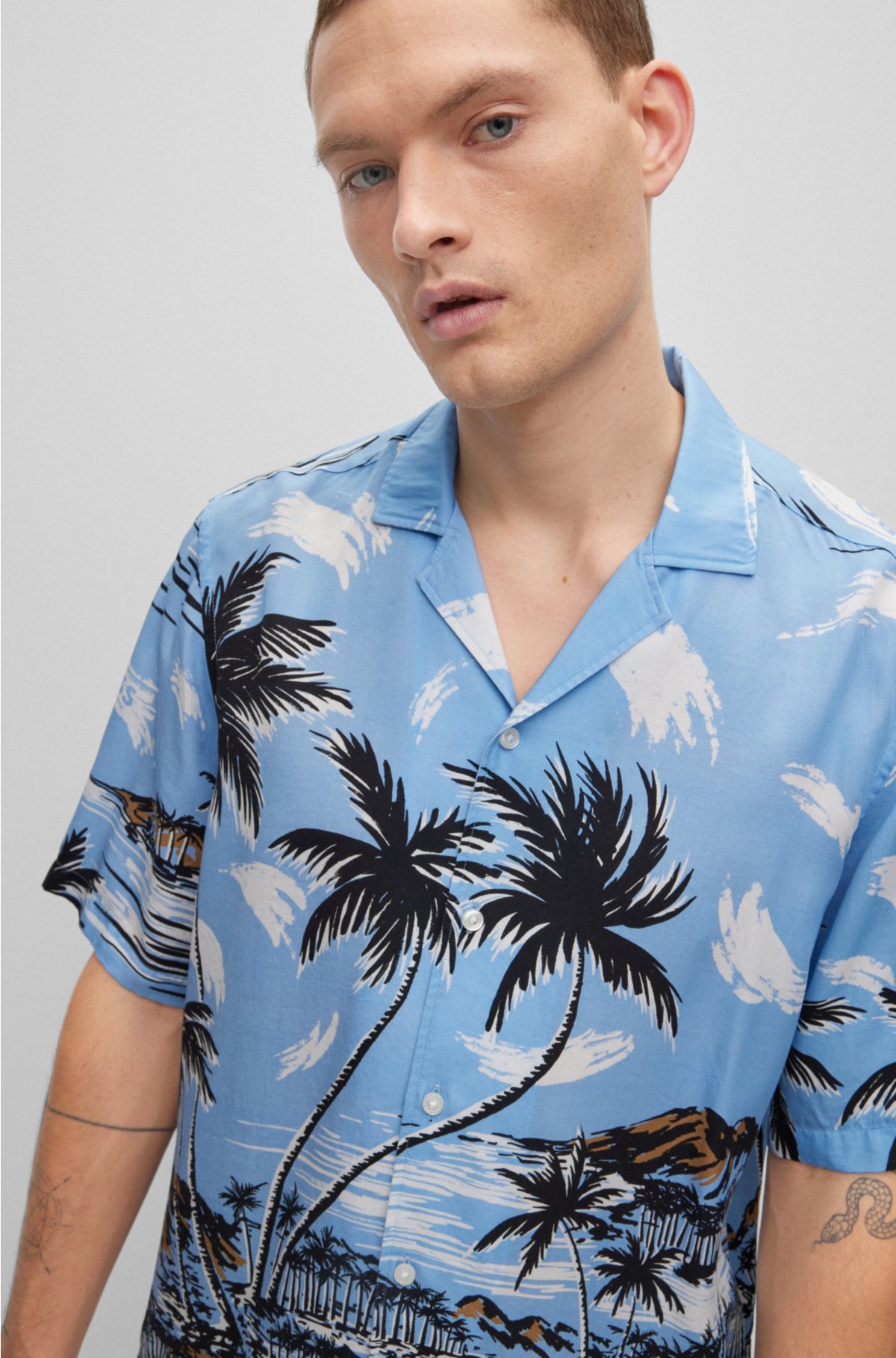 Men's Hawaiian Shirt - Two Palms - Blue Hawaii - Sky Blue (sz M left)