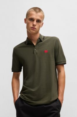 Polo slim fit con etiqueta con logo roja, Caqui