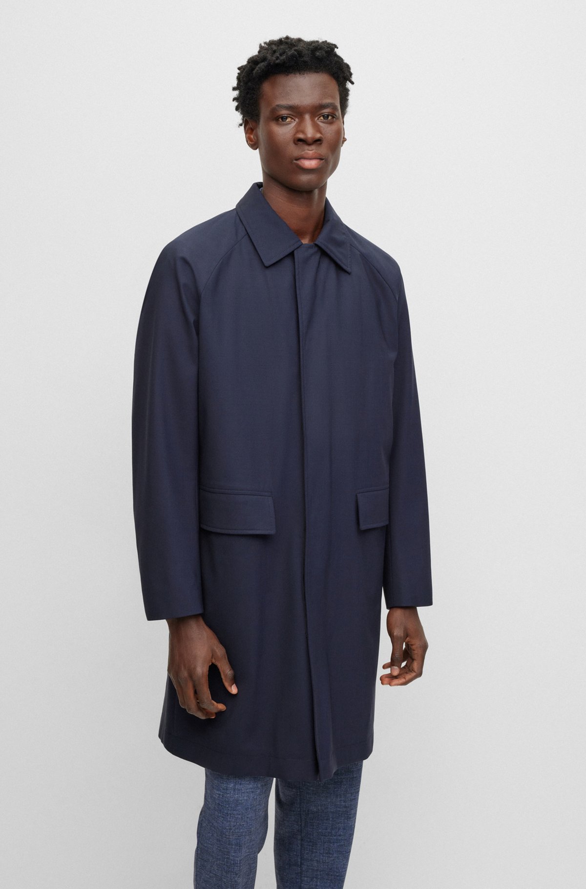 Water-repellent hooded coat in a wool blend