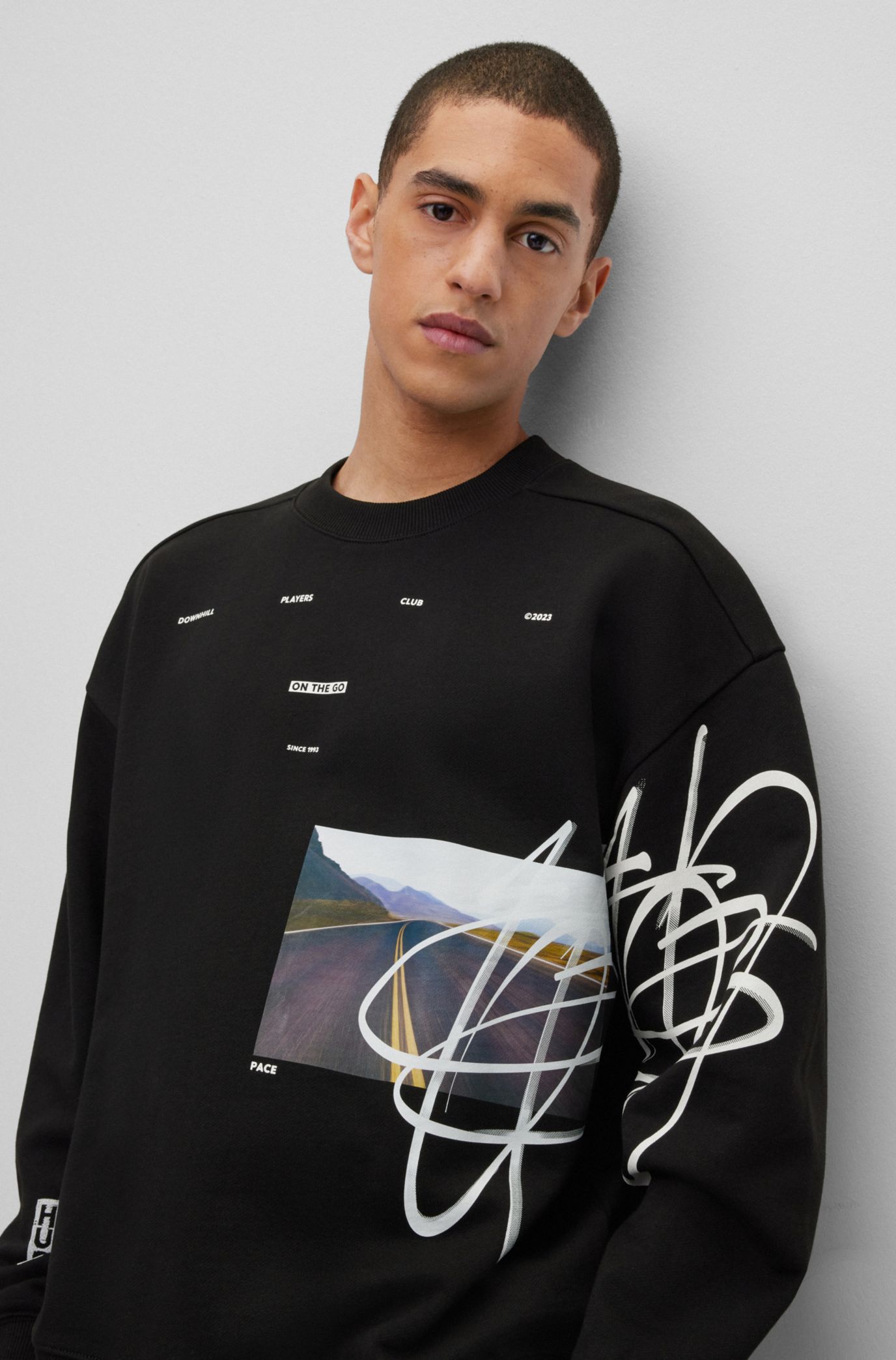 Cowboys Club Graphic Oversized Cropped T-shirt