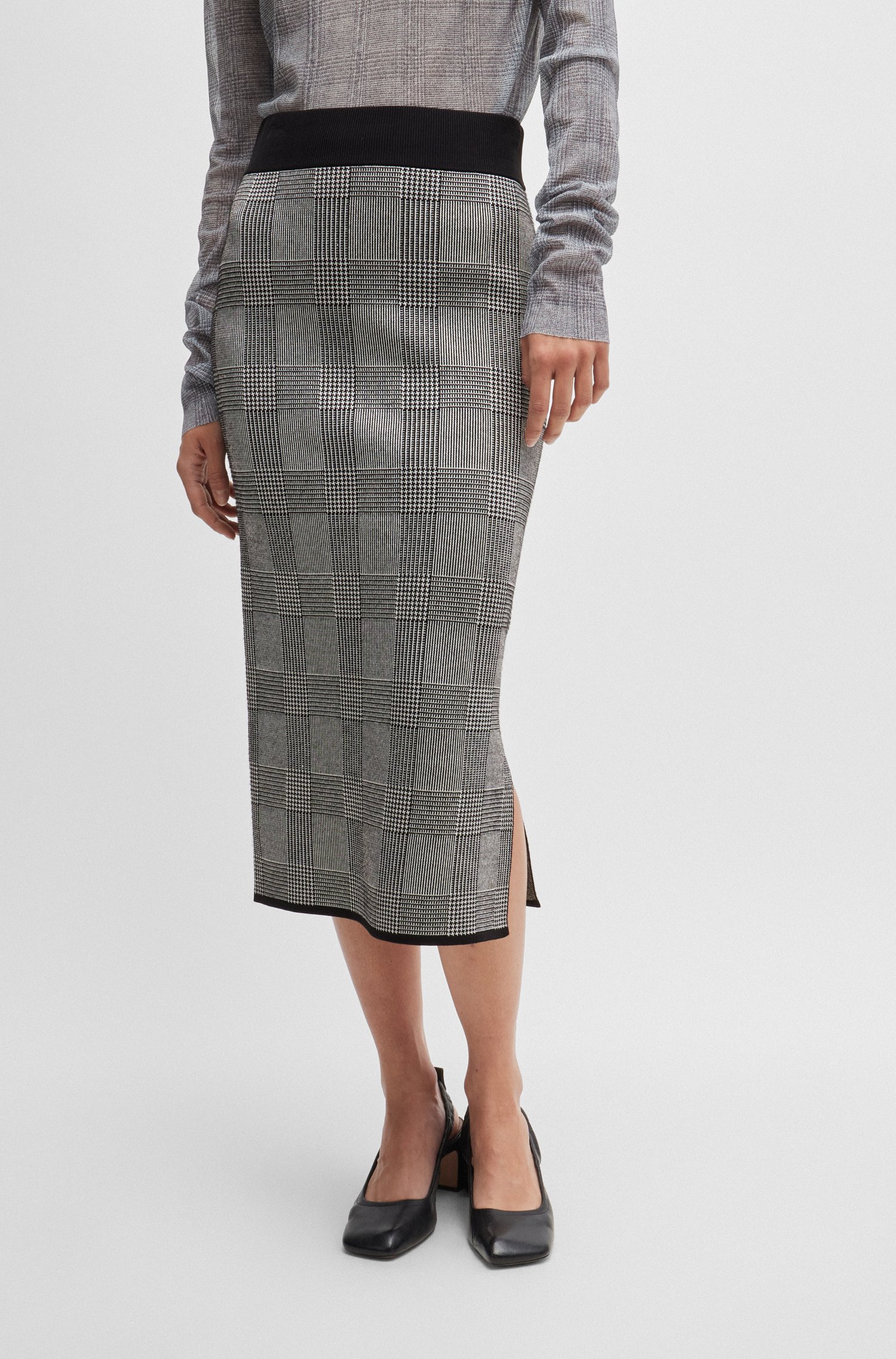Pencil skirt knitted jacquard
