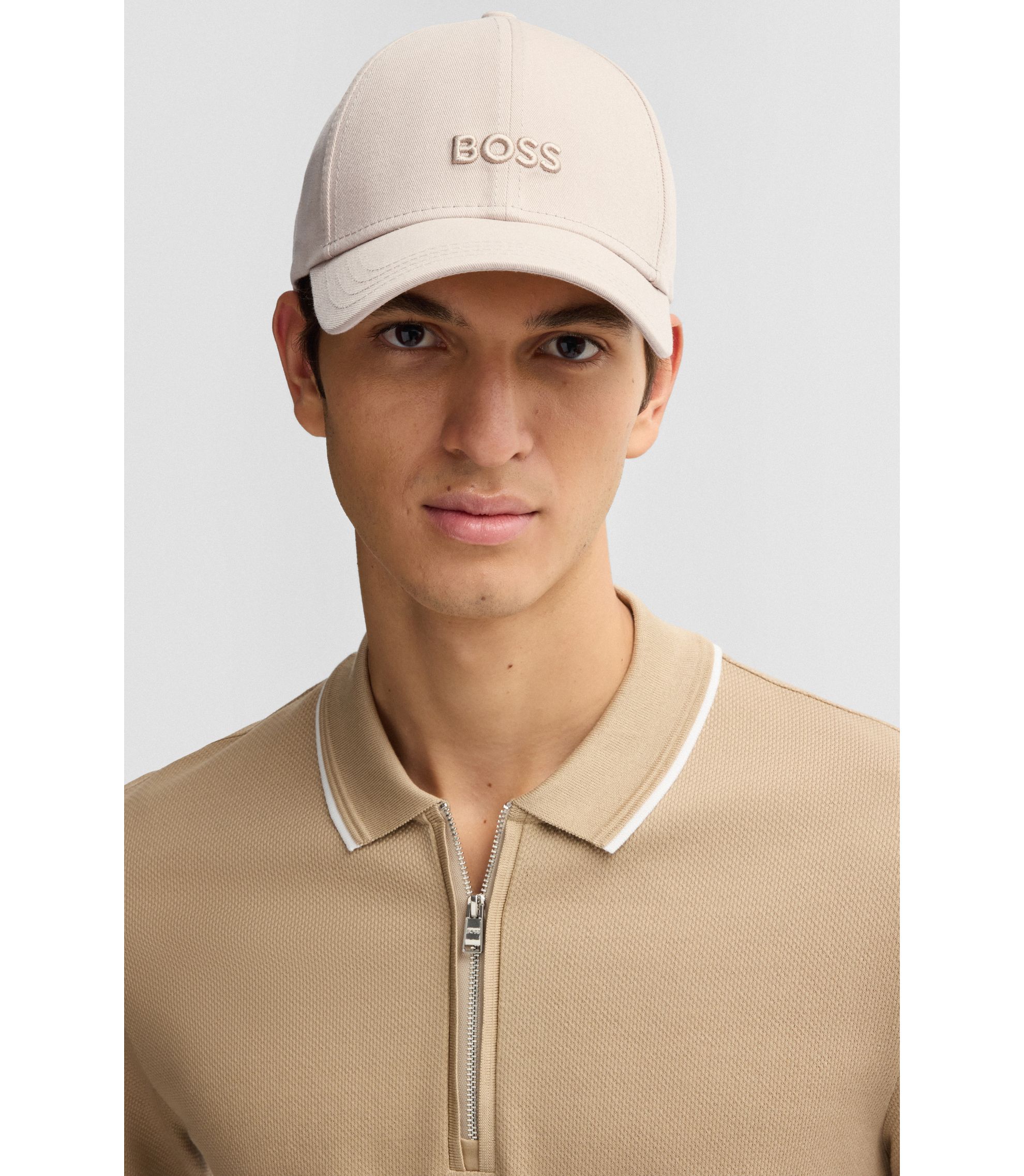 hbna50495121_275_340?wid=1980&