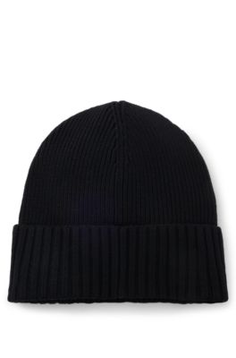 Gorro de punto de canal&eacute; en lana virgen con placa con logo, Negro