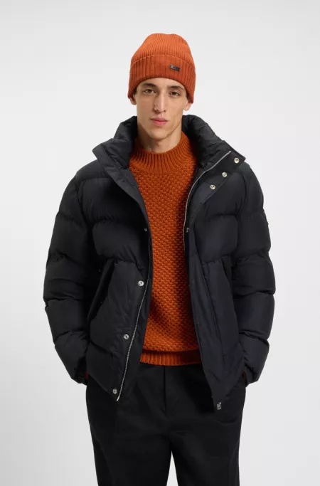 Logo-plaque beanie hat in virgin wool