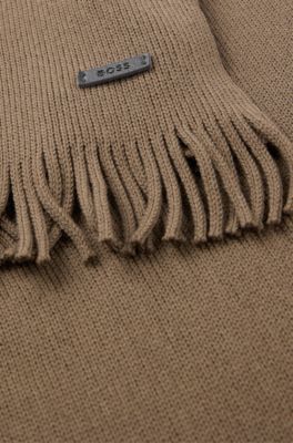 Logo-plaque scarf in virgin wool, Brown