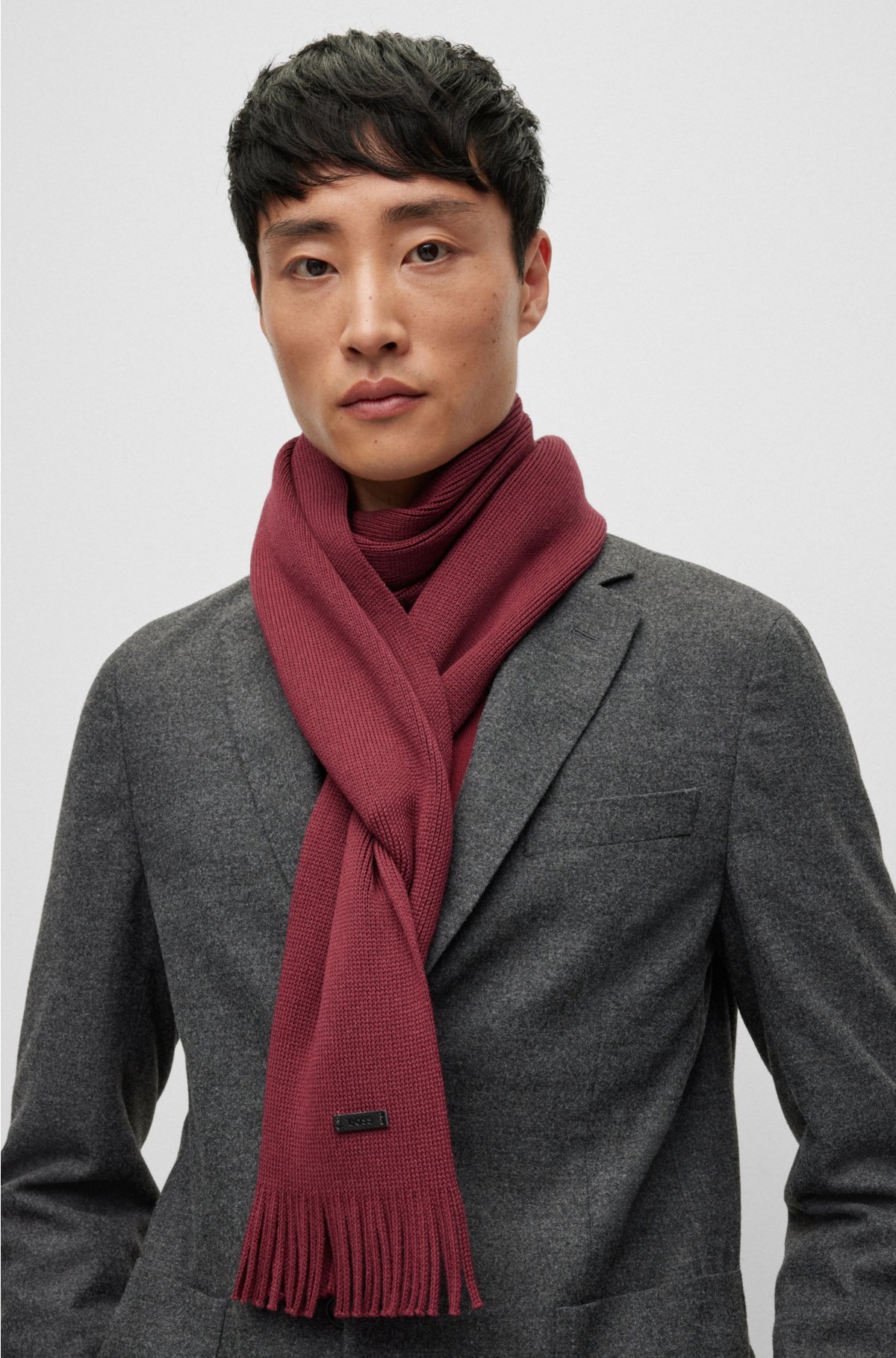 Raschel-knit scarf in virgin wool, Dark Red