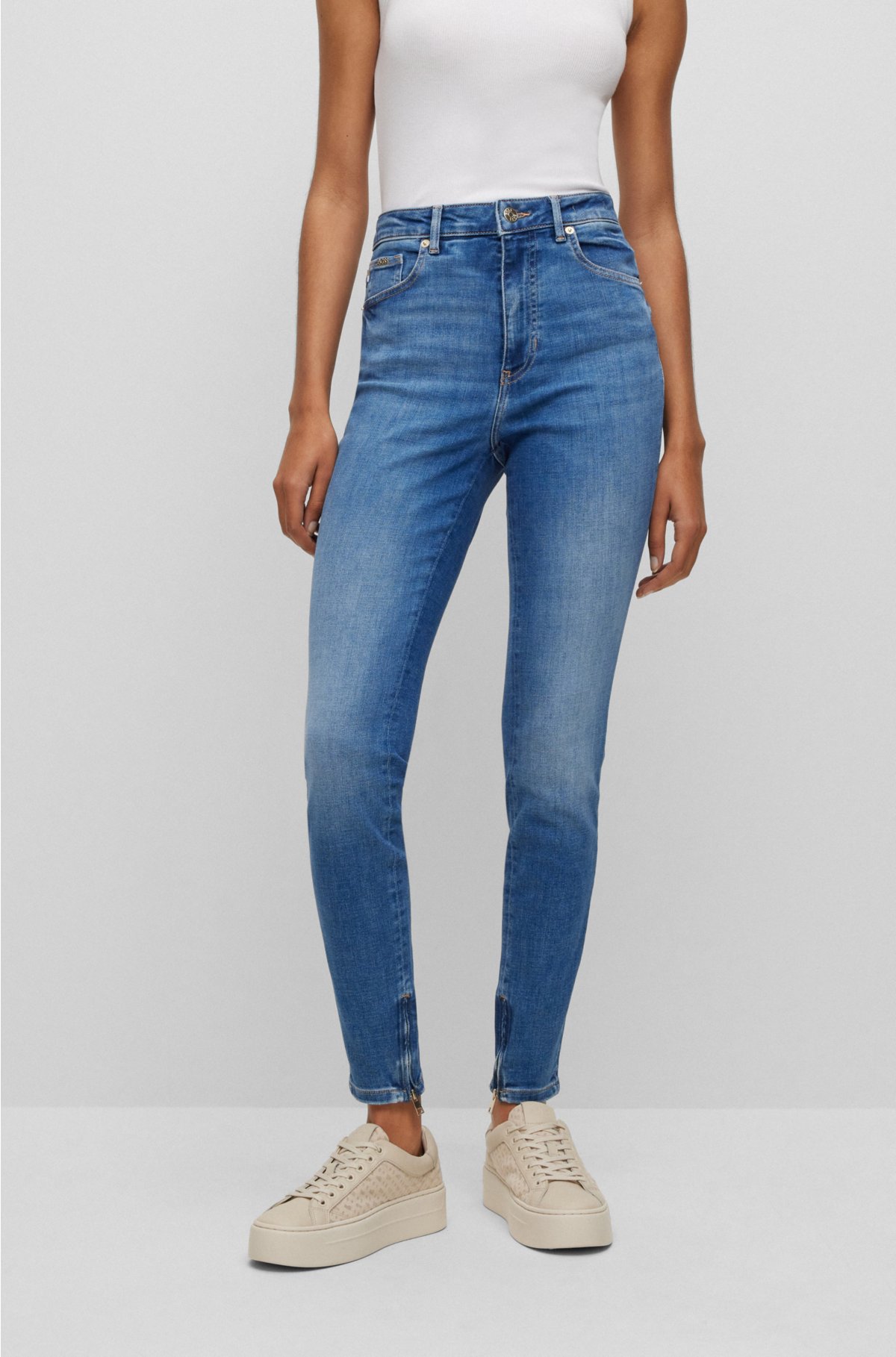 High-waisted jeans in blue super-stretch denim
