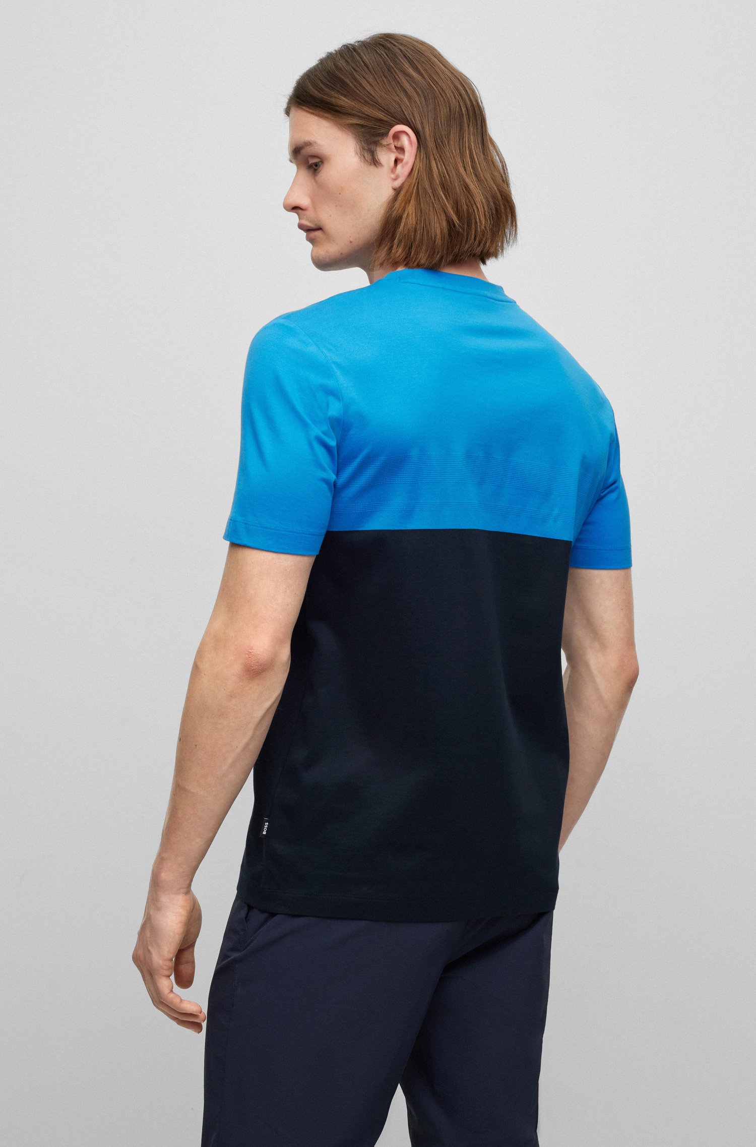 Camiseta regular fit de algodón interlock con bloques color