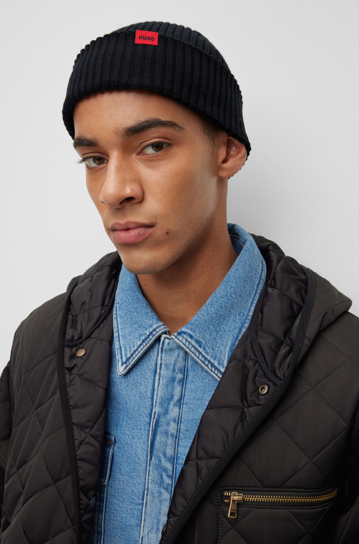 HUGO - Ribbed with logo red beanie label hat