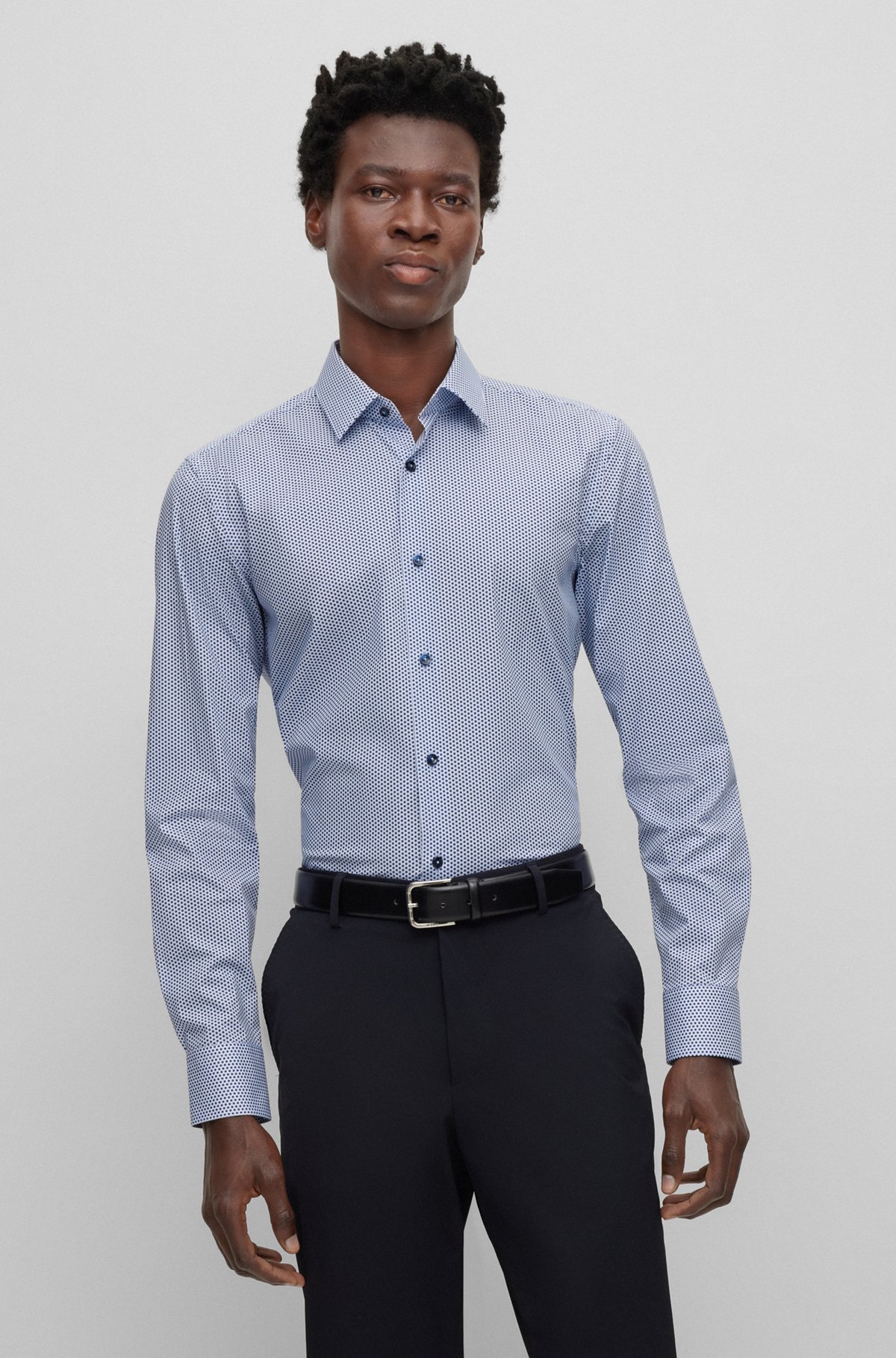 Slim-fit shirt with stretch