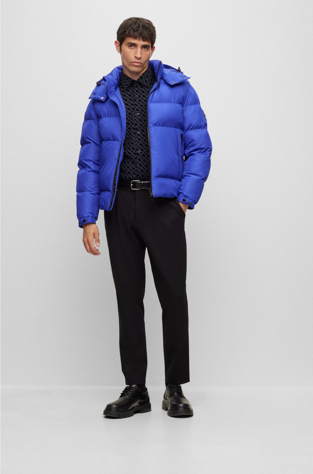 Water-repellent padded jacket with hood