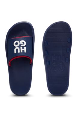 Mules &agrave; bride logot&eacute;e, Bleu fonc&eacute;