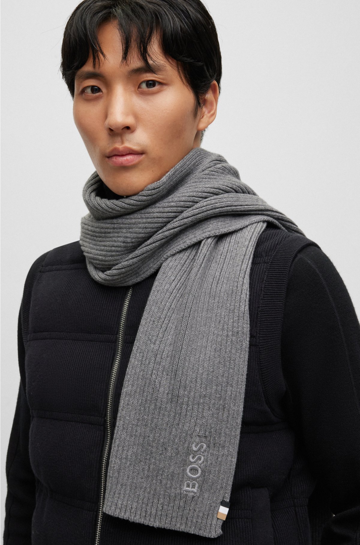 Ribbed scarf in a cotton blend with logo details, Grey