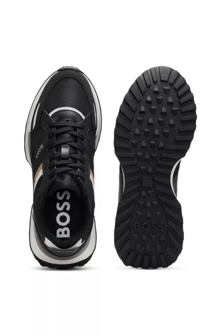 Mixed-material trainers with leather and mesh