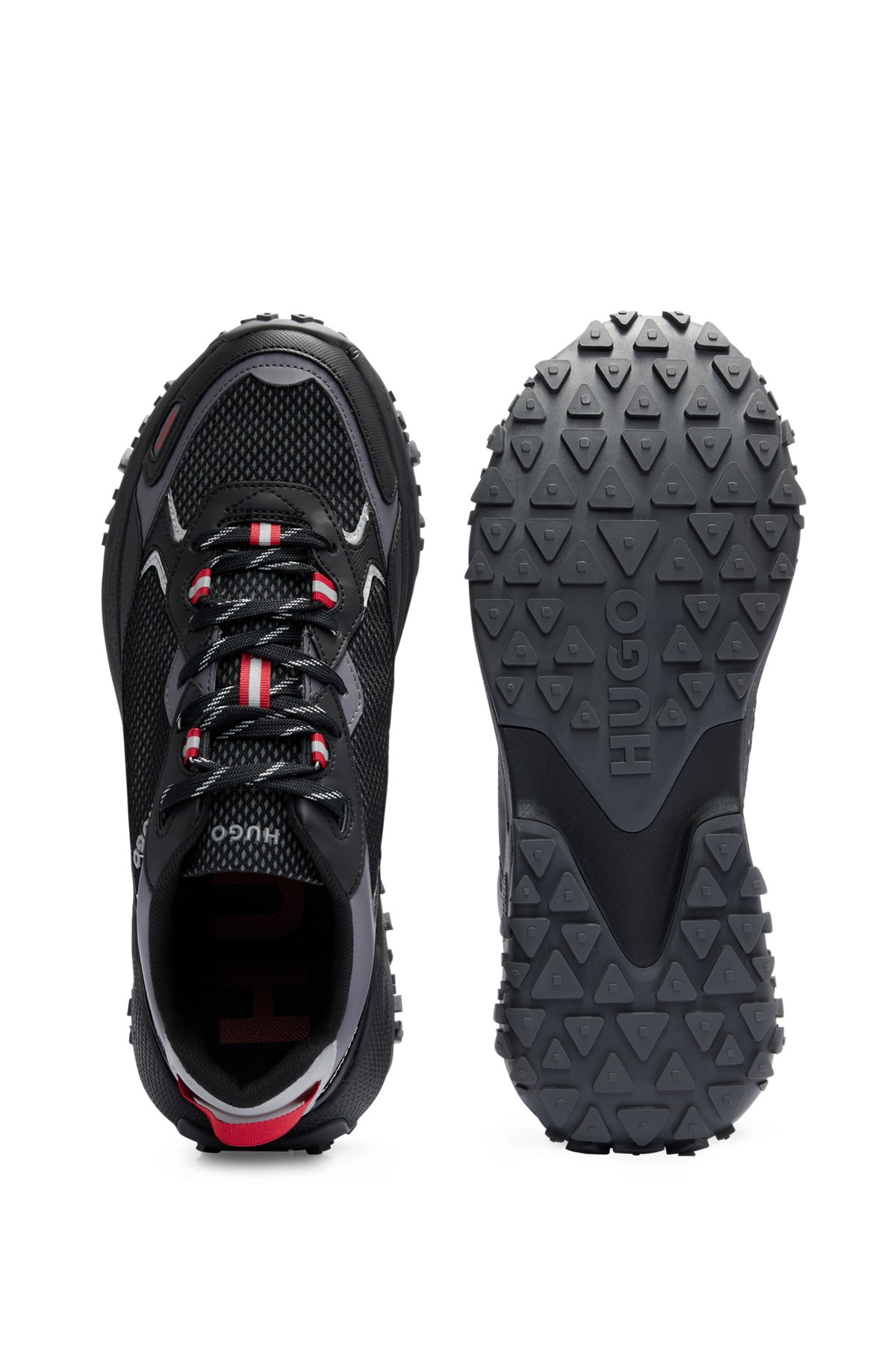 Low-top trainers with open-mesh uppers, Black