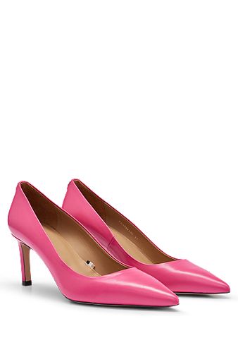 Suede pumps with slim 7cm heel and branding