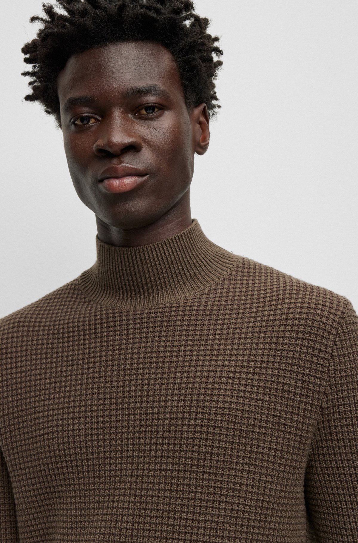 Mock-neck sweater in structured cotton and virgin wool
