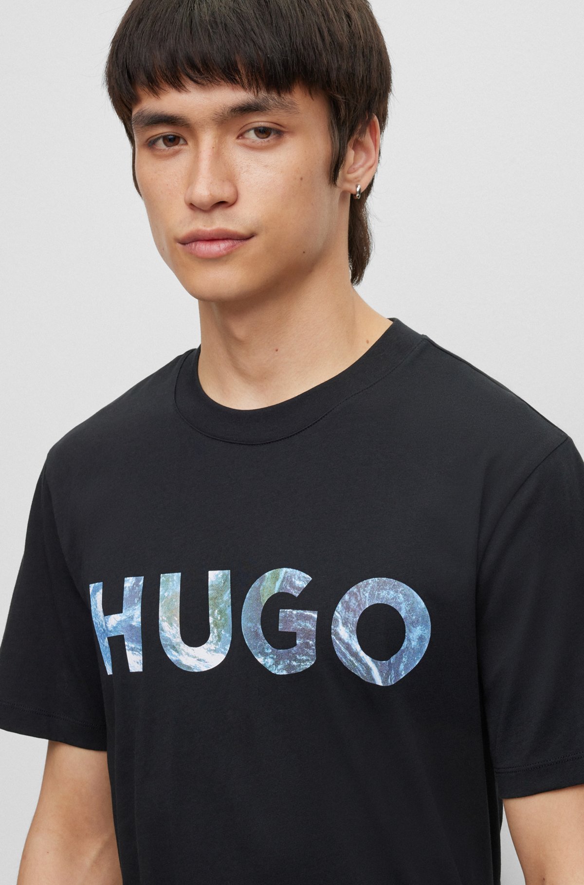 Camiseta de punto de algodón con logo y eslogan, Negro