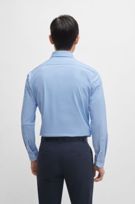 Chemise Regular Fit structur&eacute;e en mati&egrave;re stretch performante, bleu clair