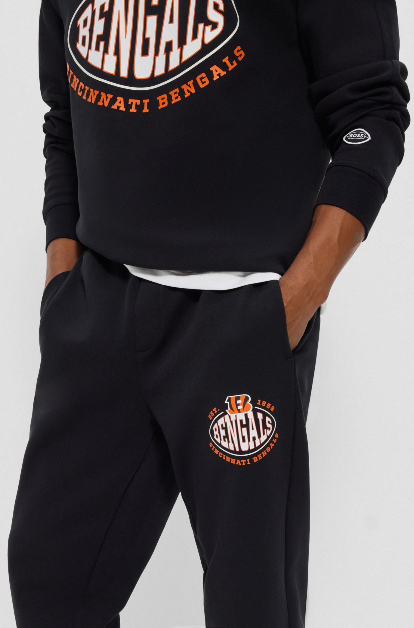 New Hugo Boss men black tracksuit bottoms pants gym sports lounge Athleisure  XXL