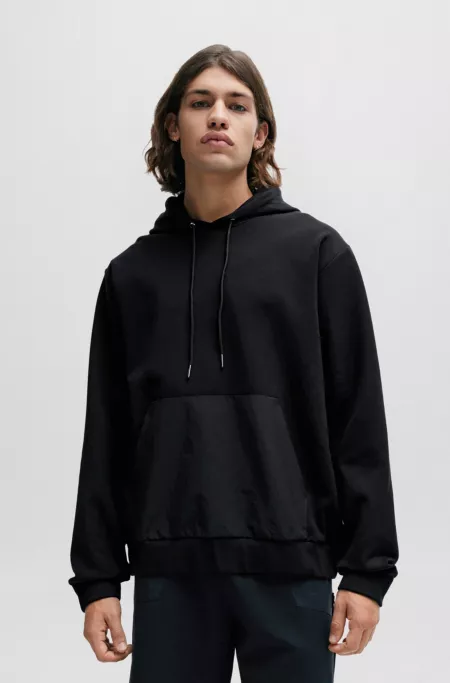 Relaxed-fit hoodie in stretch cotton with contrast pocket